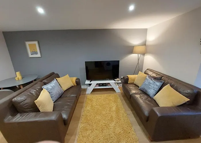 Abbey View Apartment